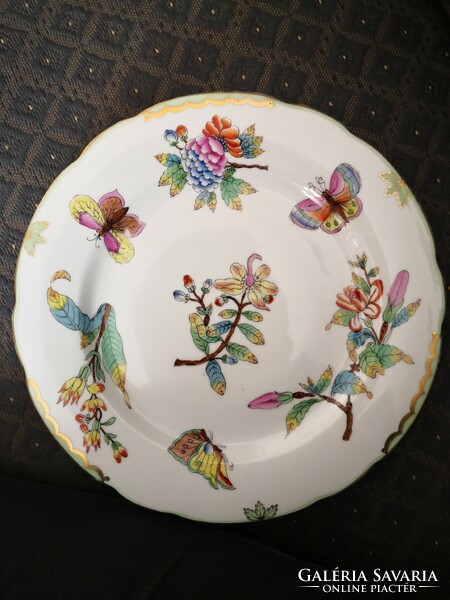 Antique Herend Victoria pattern plate (Victoria, Old Herend)