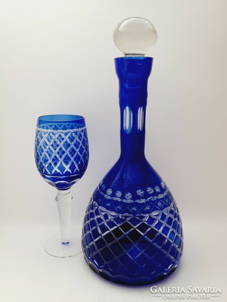 Csiszolt kék nagyméretű üveg pohár készlet palackkal