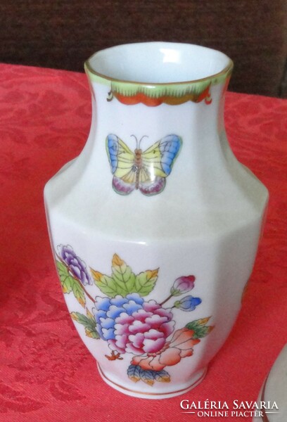 Herend vase, Victoria pattern /2/