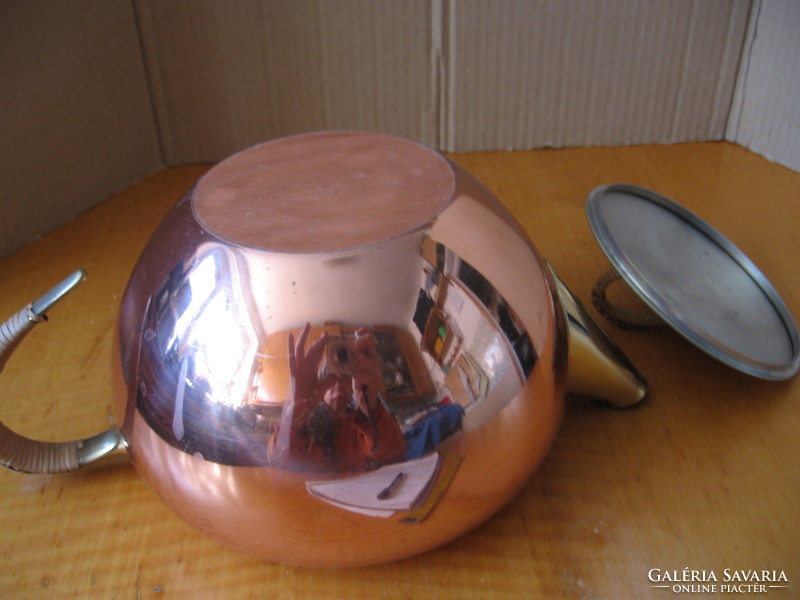 Art deco copper jug with 6 Jena glass inserts with copper holder for tea, mulled wine, coffee