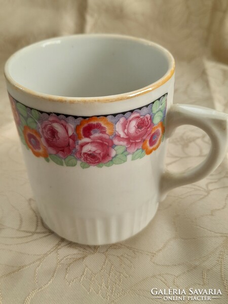 Zsolnay skirt mug