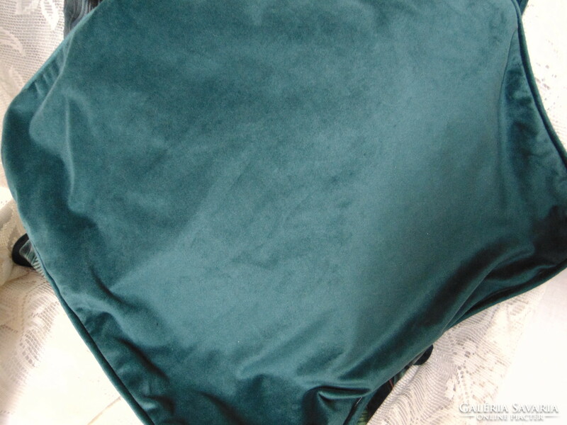 Emerald green velvet decorative cushion cover in a pair with a feather pattern