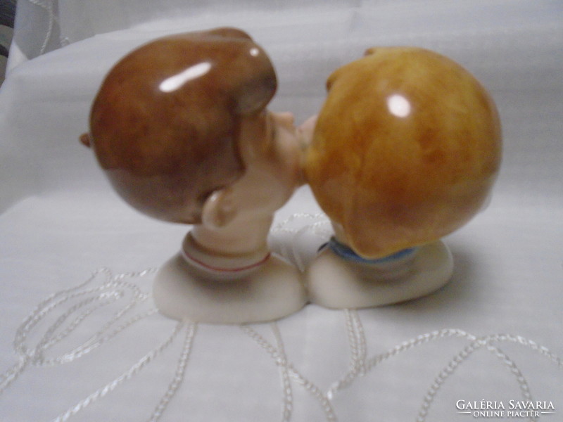 A pair of beautiful antique ceramic figurines, hand-painted, precious rarities