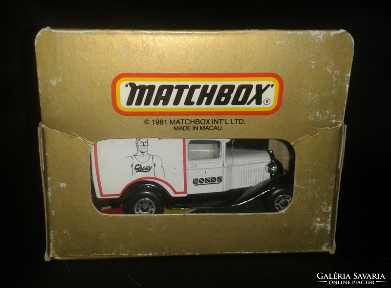 Matchbox MB38 Ford Model A "Bonds" - Made in Macau (1981) bontatlan dobozban
