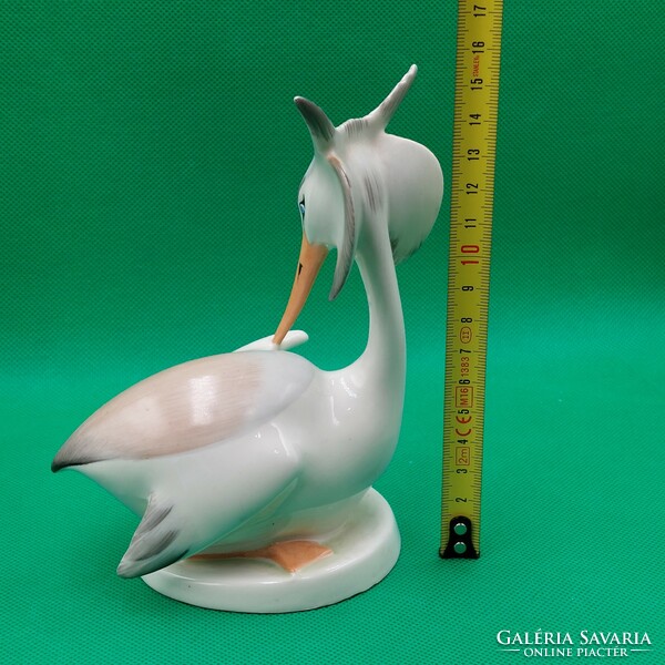 Rare collector's crested crane bird aquincum porcelain figure