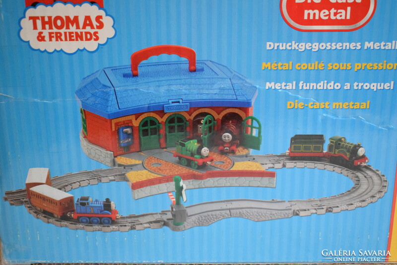 Thomas gőzmozdony és barátai vonat játék vasuti kocsiszín Thomas & Friends Take Along Engine Shed