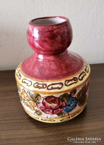 Unique painted Italian vase 16 cm