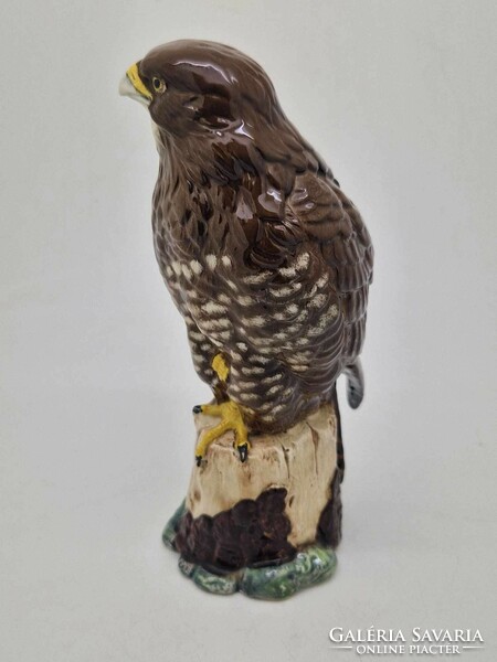 Beswick English porcelain eagle 17cm buzzard beneagles