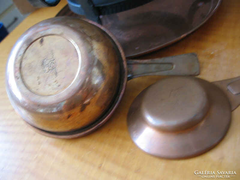 Copper-iron fondue set