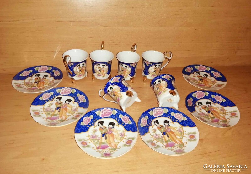 Spectacular Chinese porcelain coffee cup set in original box (z)