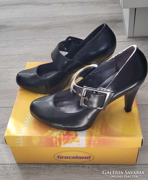 Graceland buckle shoes ( 38 )