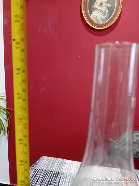 Szecessziós asztali petróleumlámpa, öntöttvas talp, tejüveg tartály