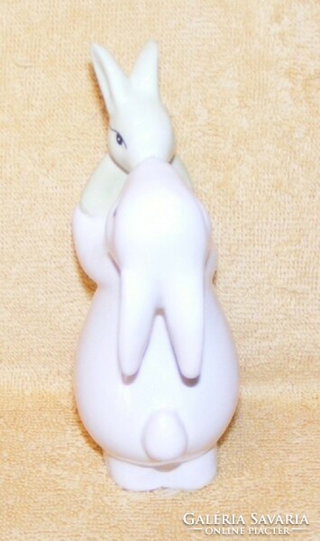Porcelán nyuszi figura húsvéti dekoráció