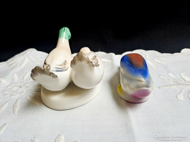 2 pieces of porcelain: Aquincumi duck pair and Arpo duck number 1