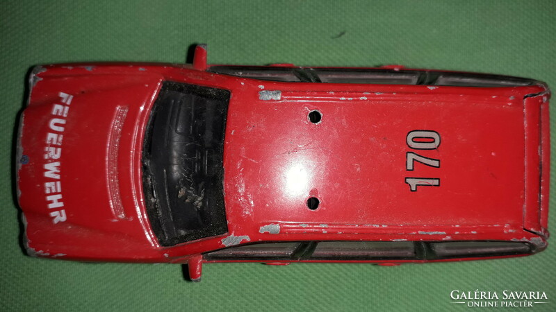 Retro HONGVELL 1:43 tűzoltó parancsnoki MERCEDES BENZ 330 T fém autó a képek szerint