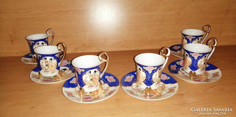 Jelenetes kínai porcelán kávéscsésze készlet eredeti dobozában (z)