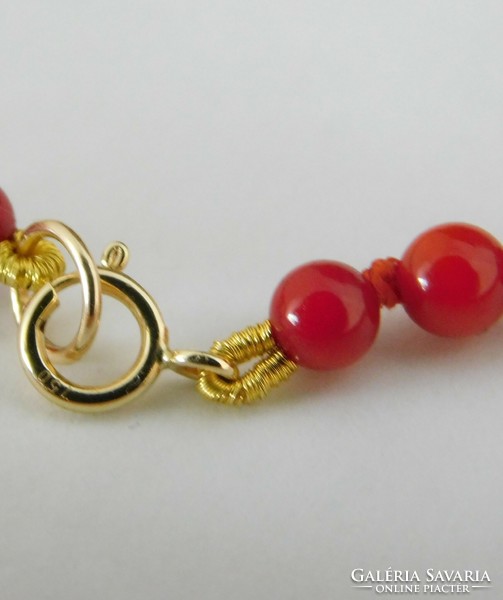 18K gold red and white coral bracelet with jade stones and 18K gold balls in red-white-green colors