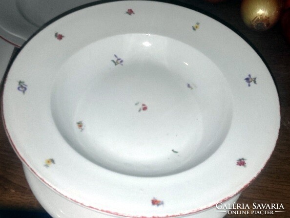 Thick porcelain deep plate with small flowers of peace - art&decoration