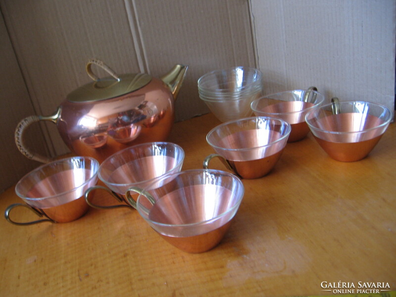 Art deco copper jug with 6 Jena glass inserts with copper holder for tea, mulled wine, coffee