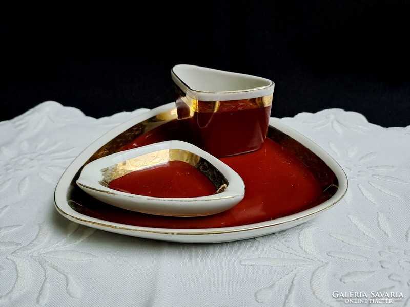 Old Hólloháza 3-piece burgundy-gold smoking set: porcelain ashtray, cigarette holder