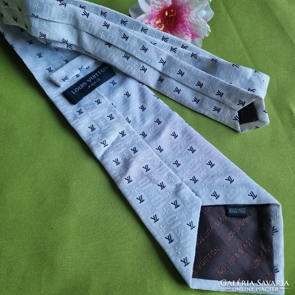 Wedding nyk58 - white gray striped - silk tie