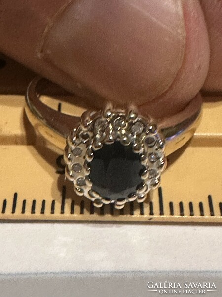 14Kr daisy-style gold ring decorated with beautiful sapphires and brilles for sale! Price: 98.000.-