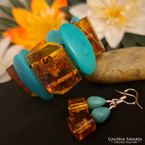 Amber and turquoise bracelet 4 cm