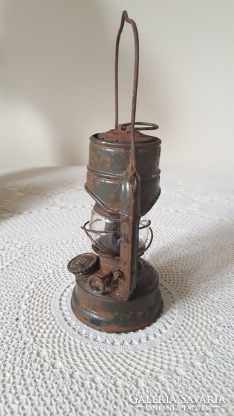 Antique German feuerhand no.75 Atom type kerosene lamp