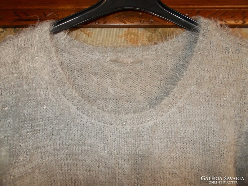 Flitteres, ezüstszívű kötött pulóver. 44-es