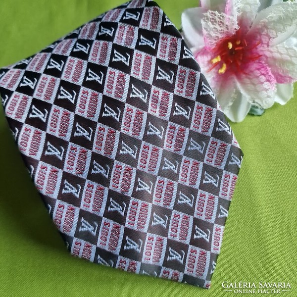 ESKÜVŐ NYK58 - Bézs, barna kockás felíratos - selyem nyakkendő