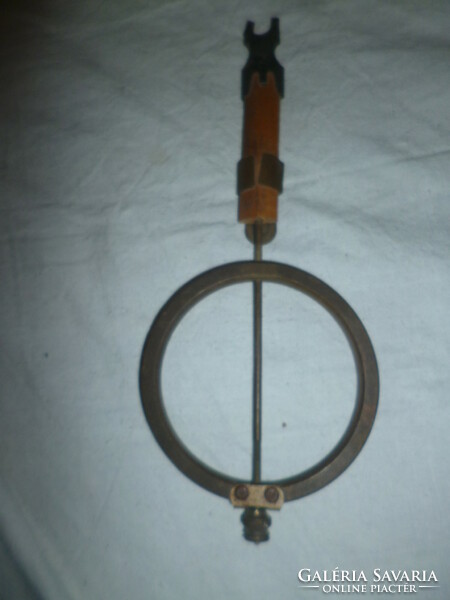 Wall clock pendulum