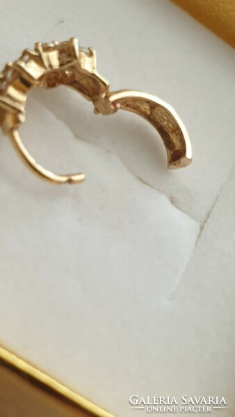 14K gold children's earrings