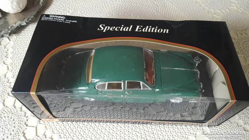 Maisto jaguar mark ii (1959) 1:18 model