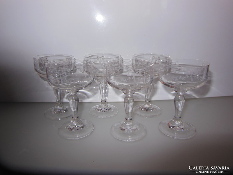 Set of glasses - 6 pcs - 11 x 6.5 cm - acid etched - glass - old - Austrian - flawless