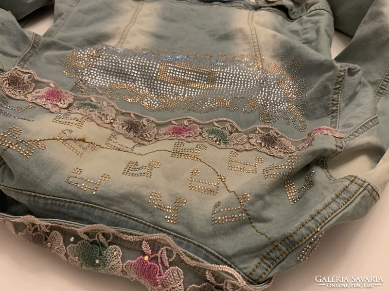 Dreamy extra feminine denim jacket stone embroidered floral specialty denim jacket coat