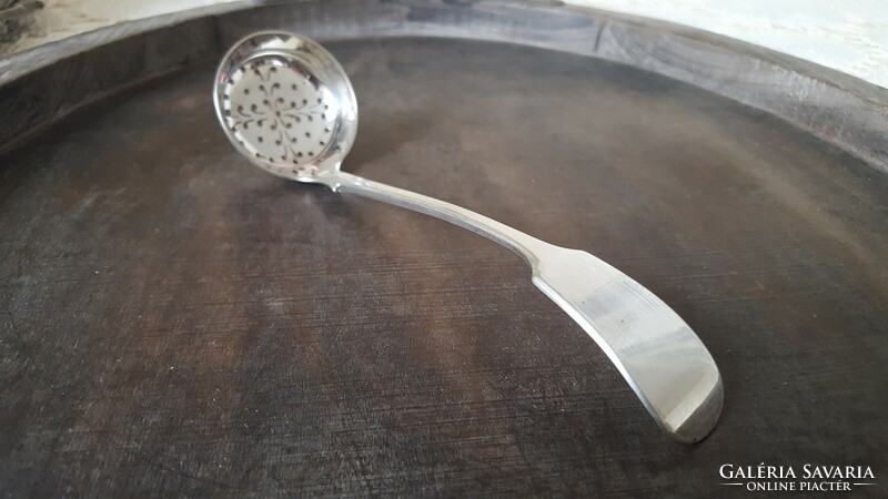 Beautiful silver-plated icing sugar spoon