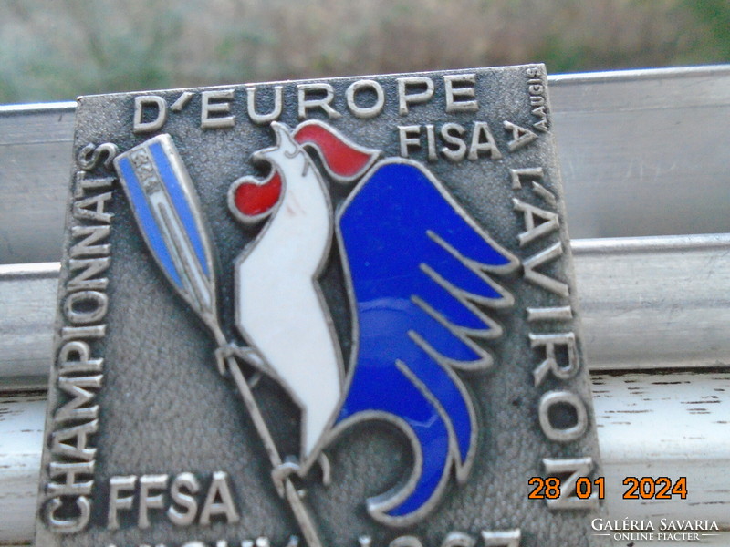 1967 Vichy Európai Evezős Bajnokság FFSA ,A.AUGIS jelzéssel,színes zománc francia jelvény,kitüző