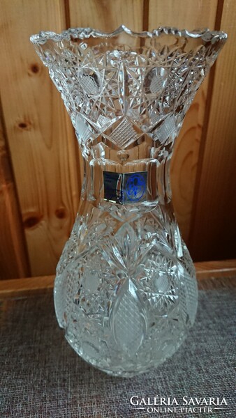 Bodis crystal vase