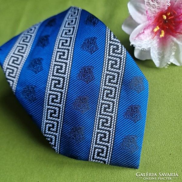 Wedding nyk52 - patterned on a blue background - silk tie