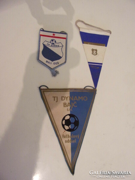 3 Soccer association flags