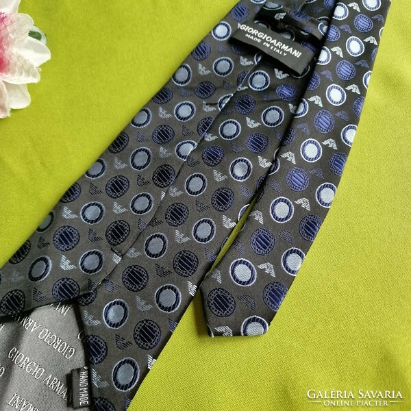 ESKÜVŐ NYK67 - Fekete alapon kék kör minta - selyem nyakkendő
