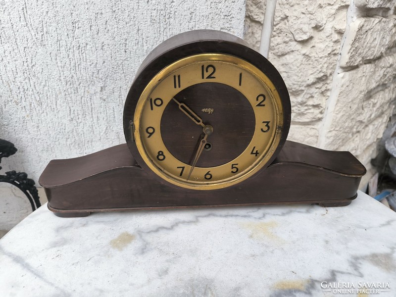 Desk clock fireplace clock wood clock mechanical harm deco retro