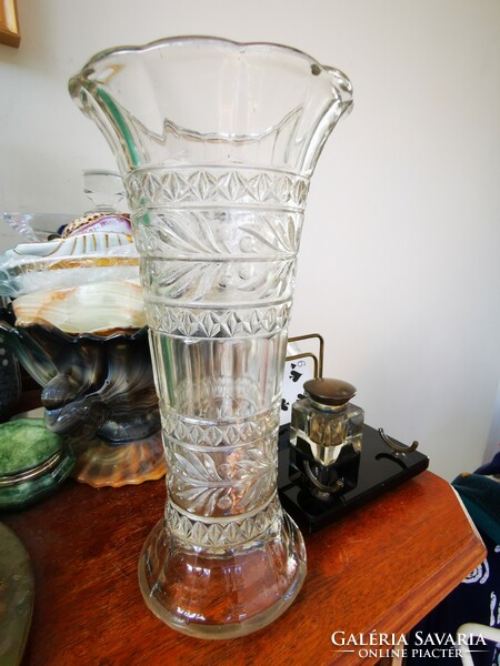 Old large glass vase, 25 cm