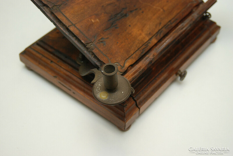 Antique reading holder