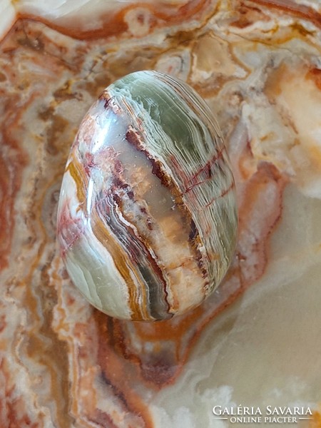 Mineral stone onyx egg c