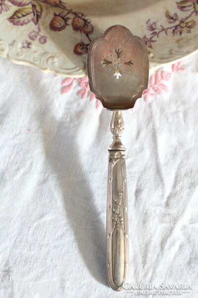 Silver serving shovel, beautiful, graceful, ornate