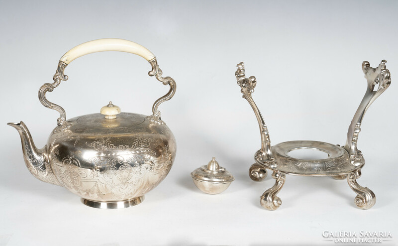 Antique silver English samovar / jug (work of master Robert Garrard)