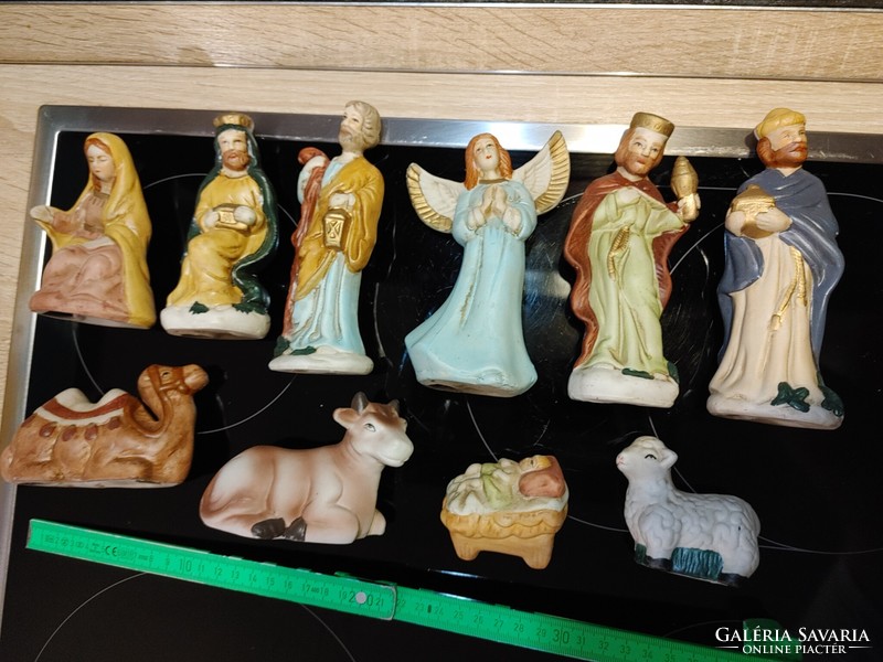 Vintage full nativity figures - bisque porcelain