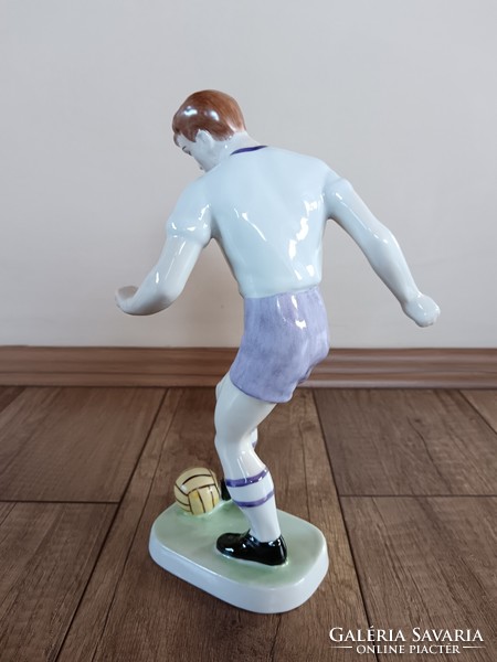 Rare Hólloháza porcelain football player's Újpest doza