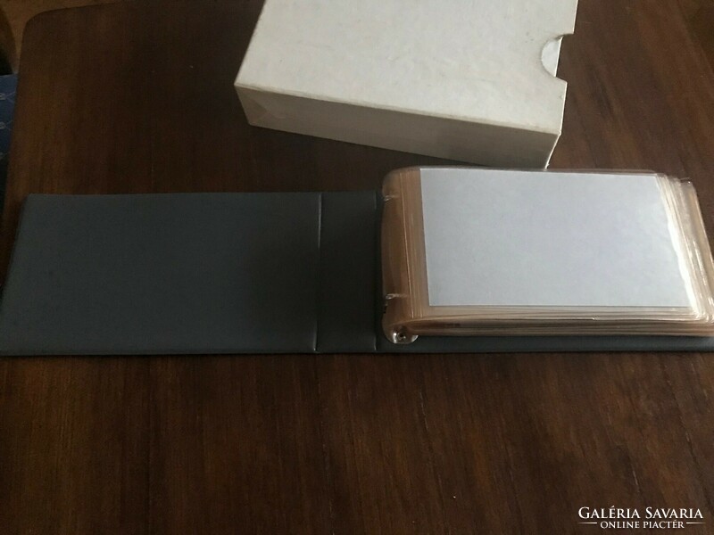 New! Leather-bound postcard album. In its own box. Size: 17x12 cm, the size of the leather part: 23x14 cm